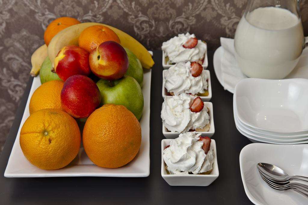 Garni Hotel Eter Ni Restoran fotoğraf